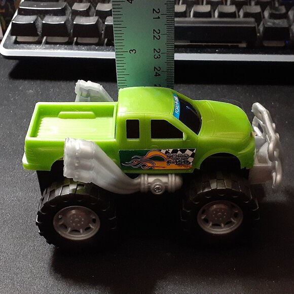 Ford F150 Green Monster Truck Toy w/Extended Exhaust Pipes - Plastic - Fun Play! - Picture 11 of 11